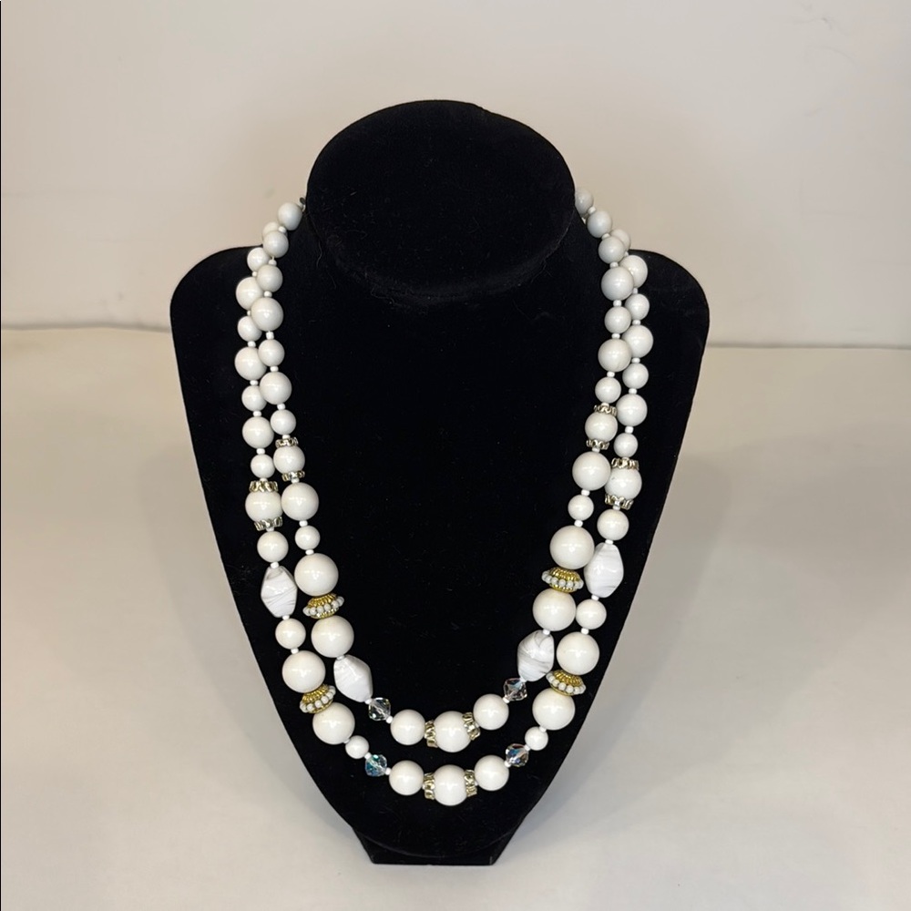 Elegant White Beaded Necklace